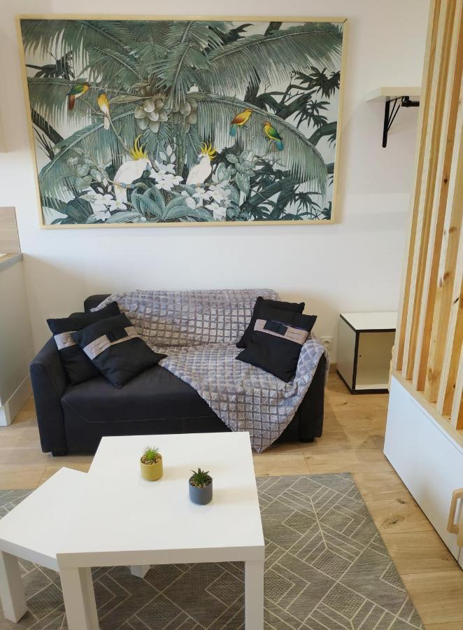 Apartment Joli Au Calme, Centre Historique De Pertuis
